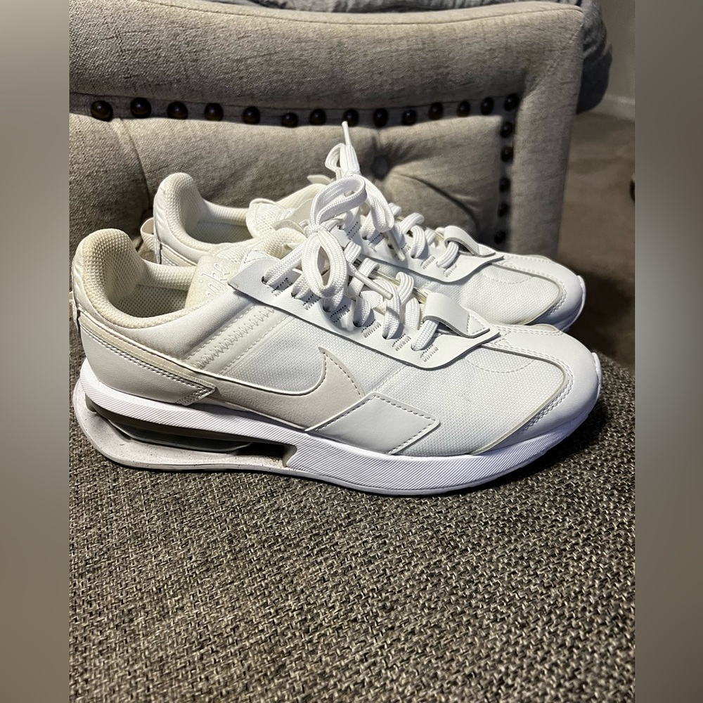 NWOT Nike Air Max Pre-Day Voodoo White Gum Women's 8M